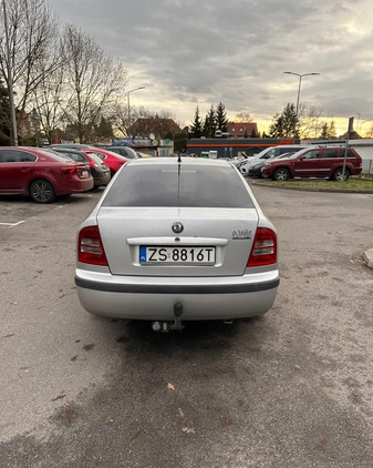 Skoda Octavia cena 4500 przebieg: 350000, rok produkcji 2001 z Szczecin małe 379